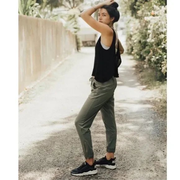 Albion Jettsetters Jogger Pant Zip Ankle Sage Green Comfy Activewear Size M Tall - Picture 6 of 16